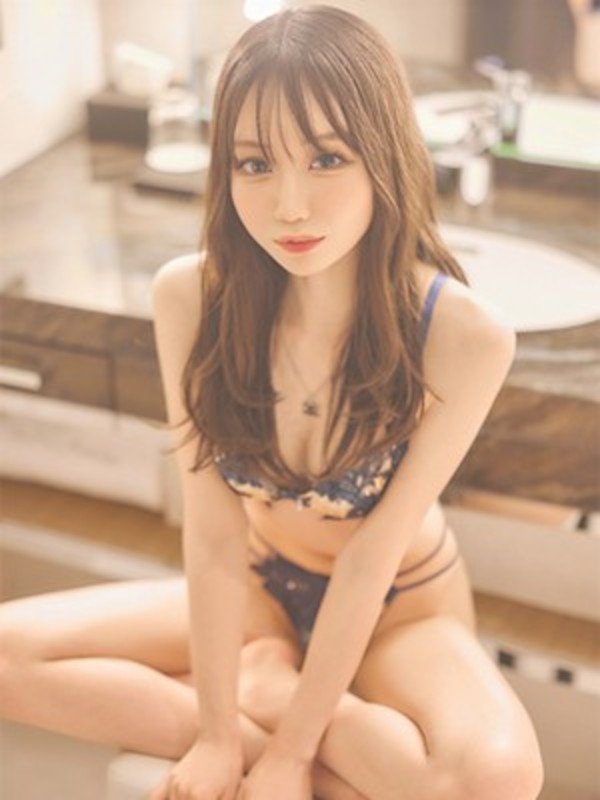 春千夜（はるちよ）さんの写真5枚目