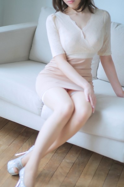 マスコミ、著名人も大絶賛！連日これだけのイイ女が勢ぞろいすれば、もう圧巻です！