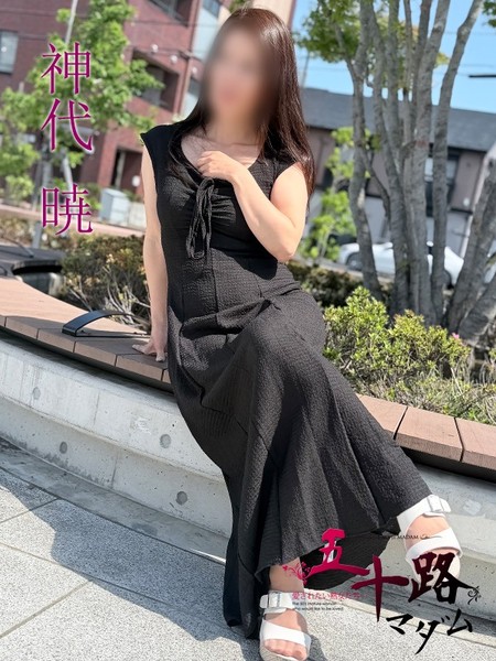 S級美女！愛嬌とエロにギャップ萌え間違いなし♪