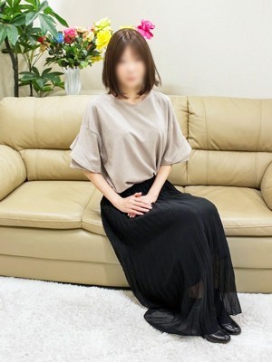 真冬(まふゆ)(40) T155/B85(D)/W57/H83  容姿端麗スレンダー妻